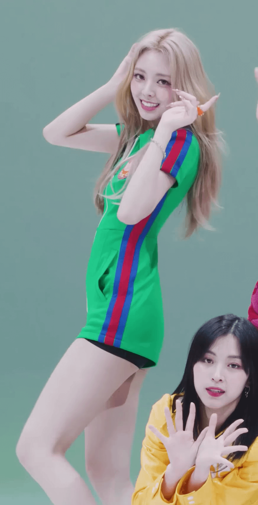 Yuna of ITZY - KPOP NSFW