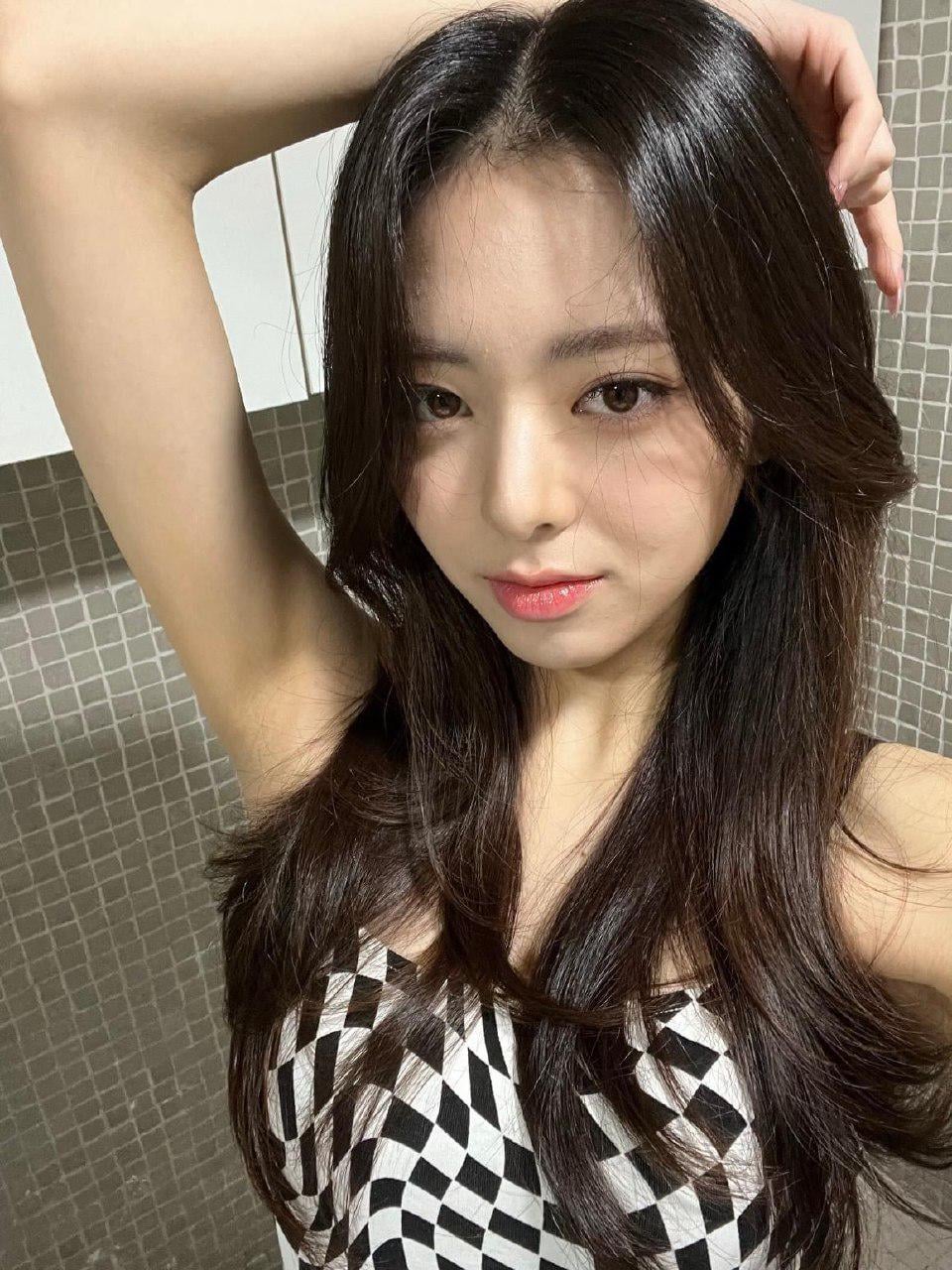 Yuna KPOP NSFW
